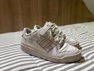 Adidas Forum Low blancas