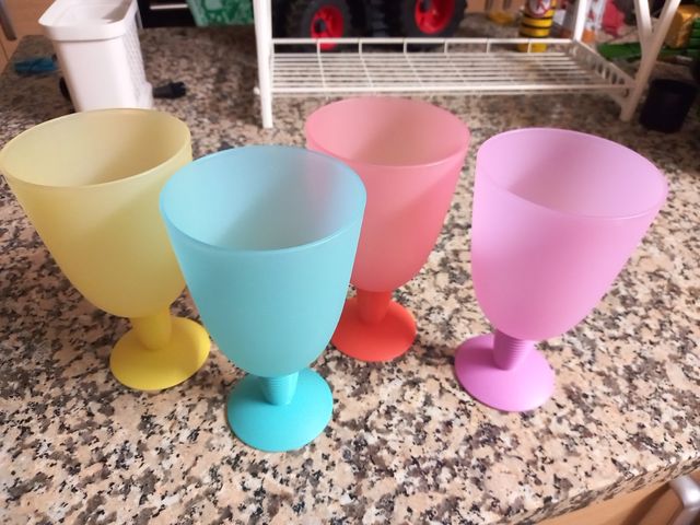 4 Copas Vino Plástico Colores