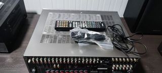 Receptor AV Yamaha RX-V663 - Plata