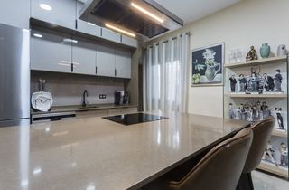 Campana extractora cocina moderna