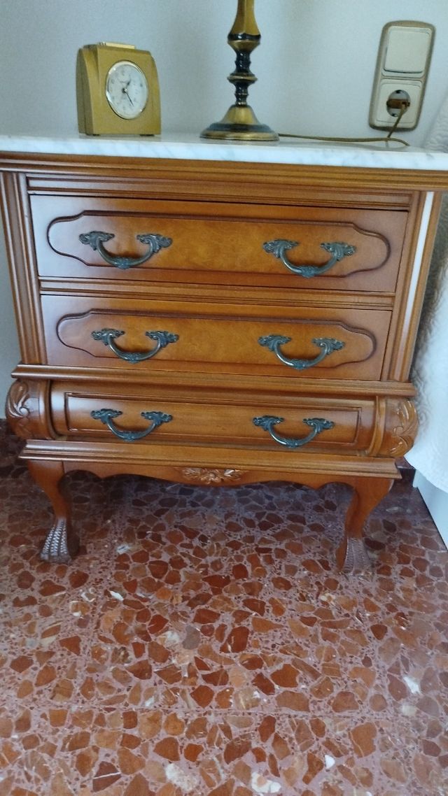 Juego de 2 mesitas de
noche vintage - Madera y má