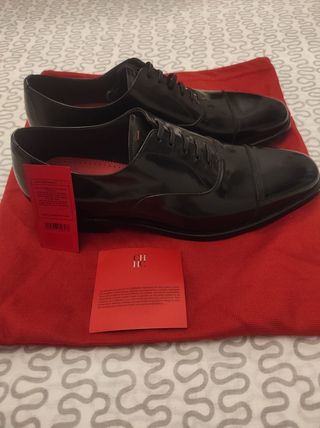 Zapatos Carolina Herrera negros, talla 40