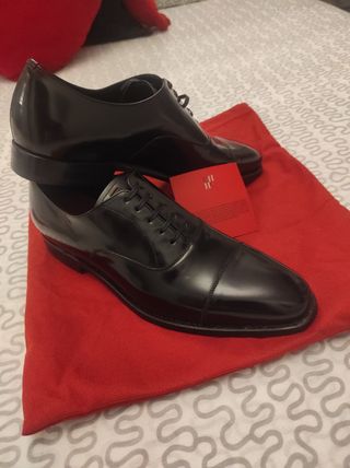 Zapatos Carolina Herrera negros, talla 40