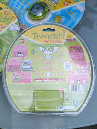 Tamagotchi Connection V3 Vintage