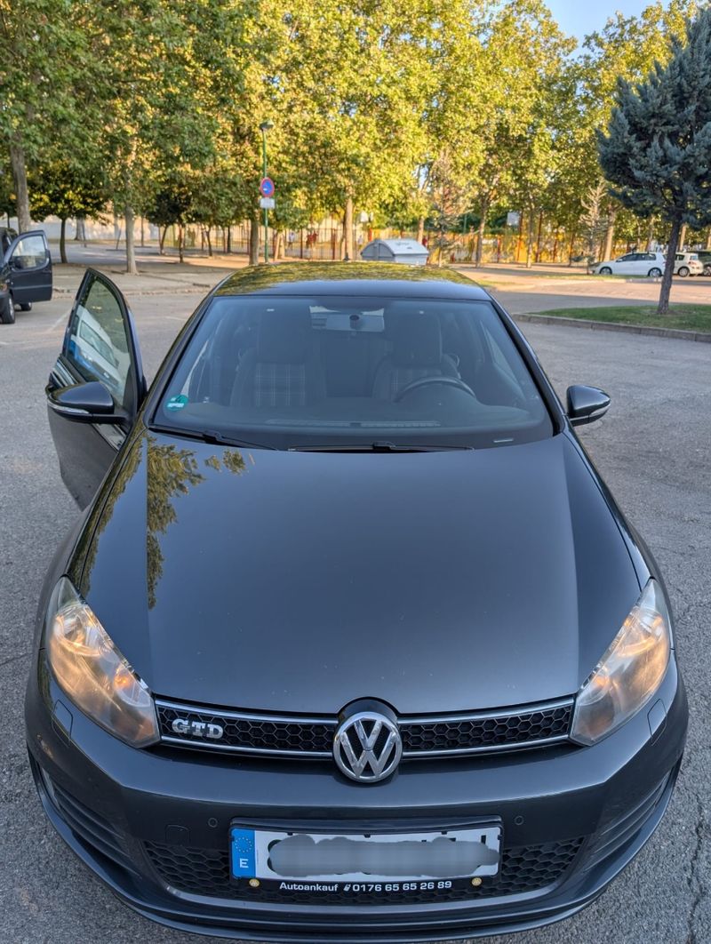 Volkswagen Golf gtd - foto 1