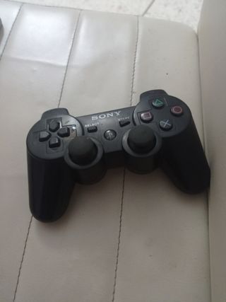  mando de PS3 + Gran Turismo 5