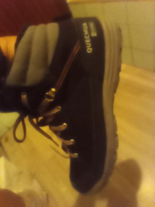 Botas Quechua montaña - talla ??