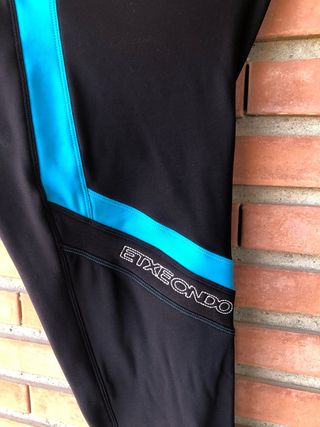 Mallas ciclismo negra y azul Etxeondo.Nuevo