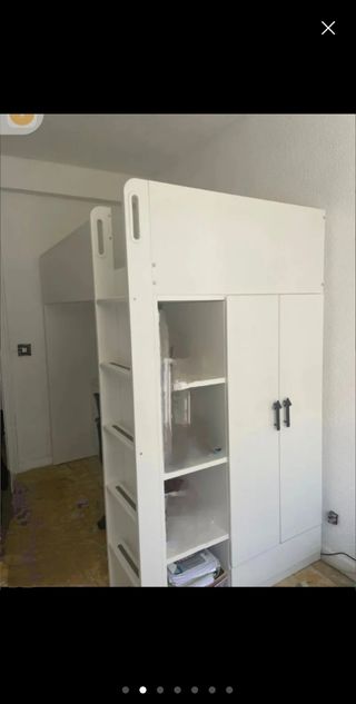 Litera infantil con escritorio