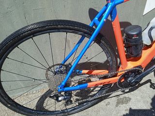 Bicicleta eléctrica BH Core Gravelx 2.4