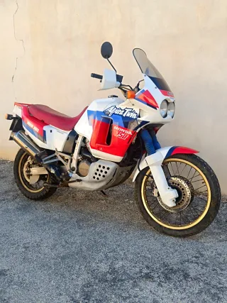 Honda Africa Twin XRV750 *EXCLUSIVAMENTE VENTA*