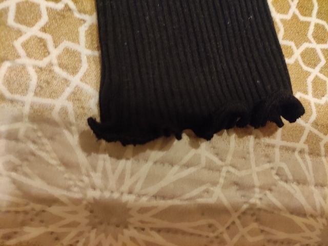 Top negro canalé, manga larga talla M