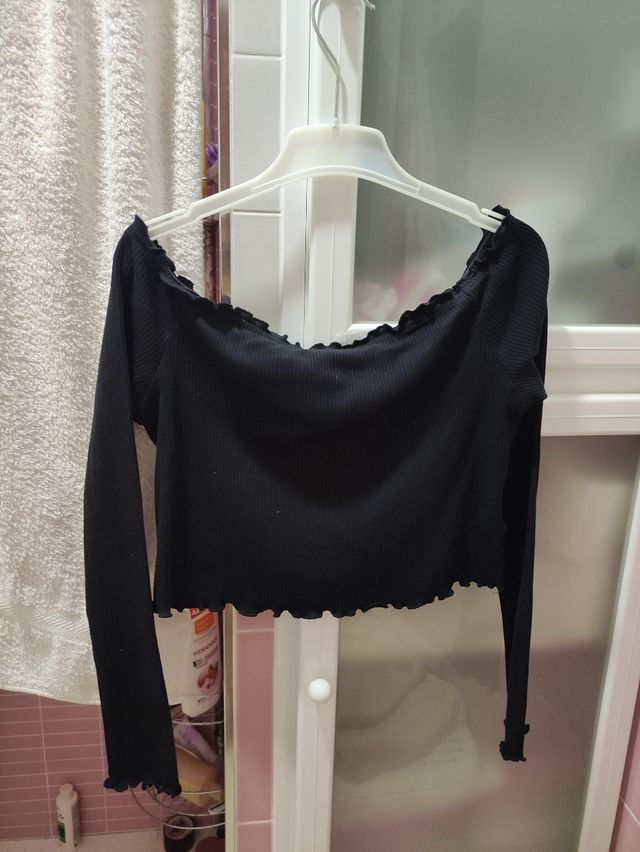 Top negro canalé, manga larga talla M