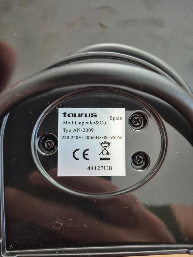 Taurus Cupcake & Co.
