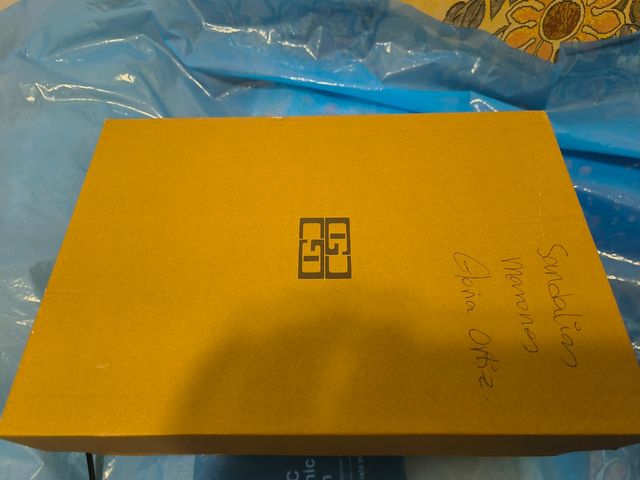 Zapatos marrones "gloria Ortiz"