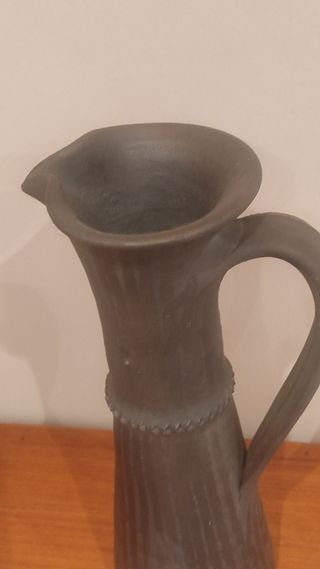 Jarra cerámica negra vintage