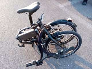 Bicicletta elettrica pieghevole