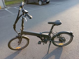 Bicicletta elettrica pieghevole