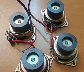 Lote 4 Altavoces Logitech 6w cada uno. 24w total