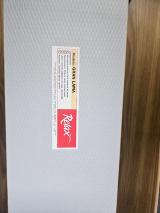 Somier + colchón 135cm. Impecable. Muy poco uso.