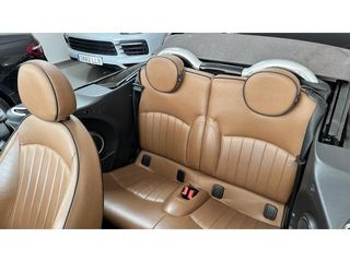 MINI MINI Cabrio John Cooper Works 155 kW (211 CV)