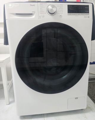Lavadora-Secadora LG ThinQ 9/6 kg