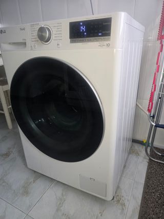 Lavadora-Secadora LG ThinQ 9/6 kg