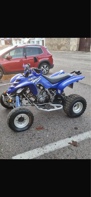 Yamaha Raptor 660 - Cuatrimoto Azul
