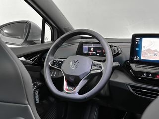 VOLKSWAGEN ID.5 GTX 220 kW (299 CV) 77 kWh Automatico 1 vel.