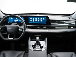 Ebro S700 1.6 TGDI Luxury 7 DCT