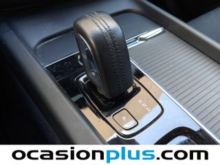 Volvo XC60 B4 D Momentum Pro Auto 145 kW (197 CV)
