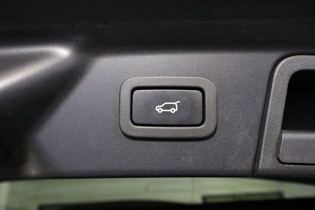 Land Rover Range Rover Velar 2.0 D240 SE AWD 240cv