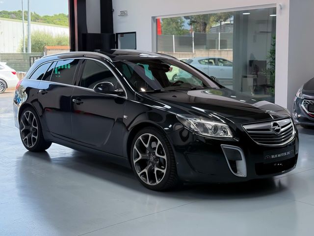 OPEL Insignia Sports Tourer 2.8 V6 Turbo OPC
