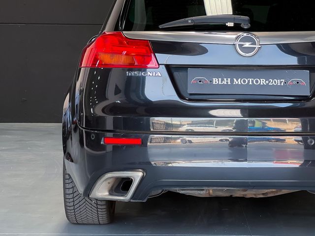 OPEL Insignia Sports Tourer 2.8 V6 Turbo OPC
