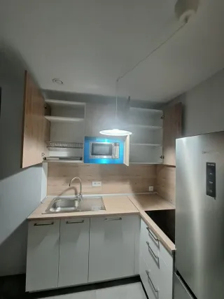 Montador.puertas. cocinas. Aarmarios..