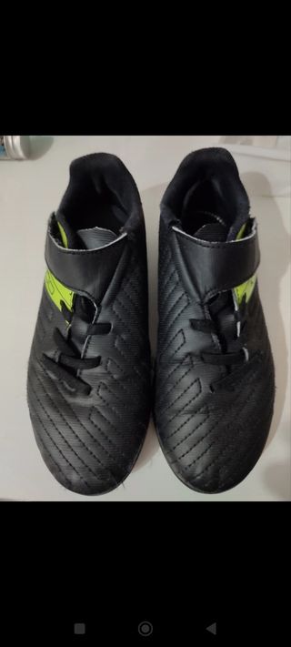 Botas fútbol Kipsta niño/a talla 31