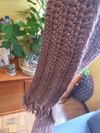 Bufanda marrón crochet