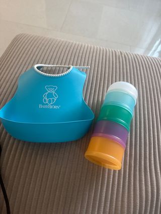 Babero Babybjorn + 5 Contenedores Suavenix