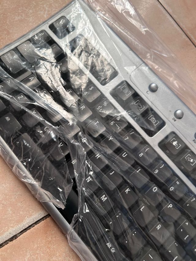Teclado BENQ X-Touch 120 Pro