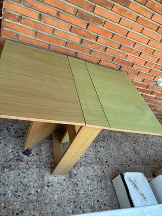 Mesa plegable - estudio/escritorio