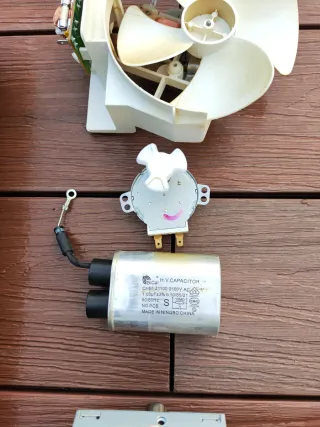 Repuestos microondas Balay 3WGX1929P