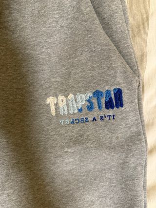 Chándal Trapstar gris