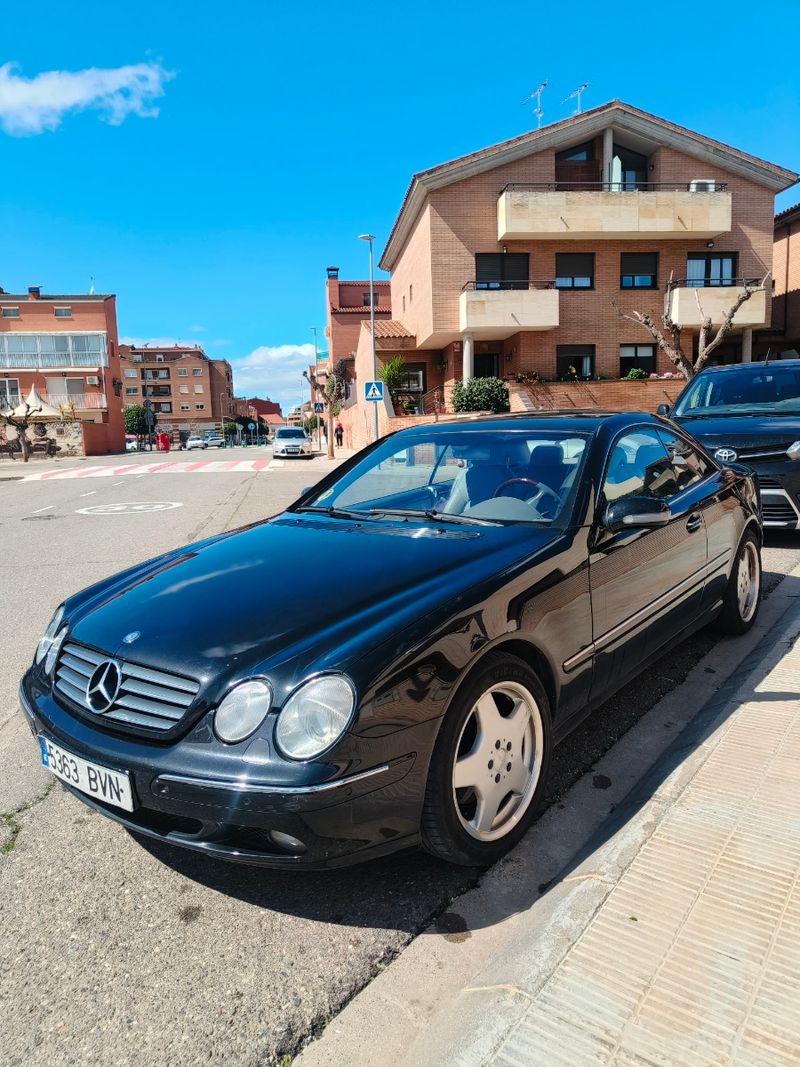 Mercedes-Benz CL Coupe 2001 - foto 1