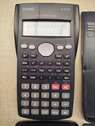 2 Casio fx-82MS: Calculadoras científicas