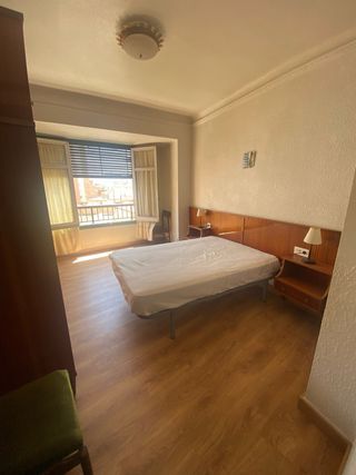 ALQUILER PISO CÉNTRICO EN VILLENA