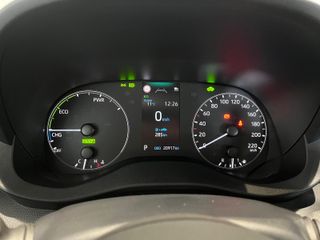TOYOTA Yaris 1.5 120H - 2024