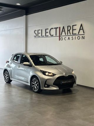 TOYOTA Yaris 1.5 120H - 2024
