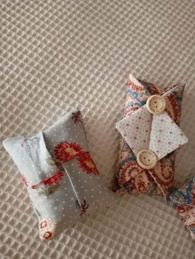 Fundas pañuelos papel - hechas a mano