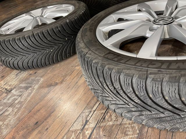 Set 4 Llantas VW Golf 17" Originales