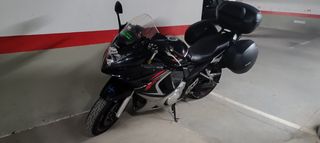 Suzuki GSX 650F - Moto